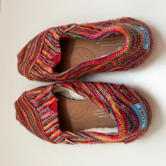 multicolored tom’s shoes - Picture 3 of 4